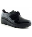Zapatos de charol con lazo