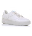 Deportivo con plataforma en color blanco