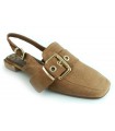 Zapatos tipo mule con hebilla