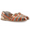 Mocasín multicolor con el corte trenzado