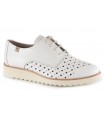 Zapato blucher con el corte calado