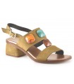 Sandalia para mujer en color visón con pedrería