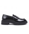 Mocasín de piel negra para mujer