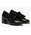 Mocasín de tacón para mujer con borlas 