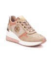 Sneakers en beige con cuña de mujer