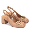 Zapatos de vestir con estribo en color camel