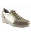Zapato con cordones elásticos color platino