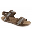 Sandalias planas en marrón de señora