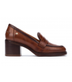 Mocasín de tacón cuero