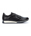 Deportivo con cordones negro