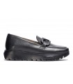 Mocasín con plataforma en piel negra