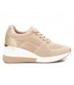 Deportivos mujer beige Xti cuña y cordones