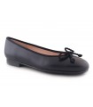 Bailarina en piel negra