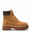 Botas melocotón con plataforma. Piel nobuck waterproof.