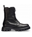 Botines negros militares con plataforma. Piel natural grabada.