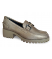 Mocasines en piel natural con estribo.