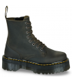 Botas de color gris con doble suela.
