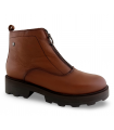 Botines piel cuero con cremallera central.
