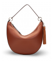Bolso en forma de medialuna en color cuero.