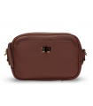 Bolso en color cuero.