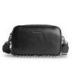 Bolso en color negro.