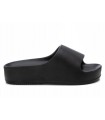 Sandalias de playa en color negro para señora XTI 143900