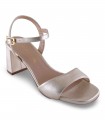 Zapato dorado con hebilla Unisa MORATTY